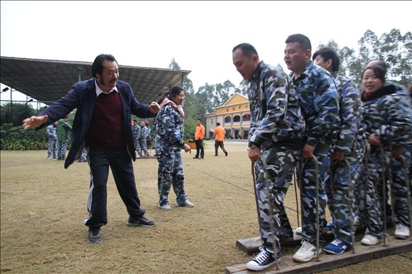 大將軍陶瓷榮獲團隊協作一等獎
(圖1)